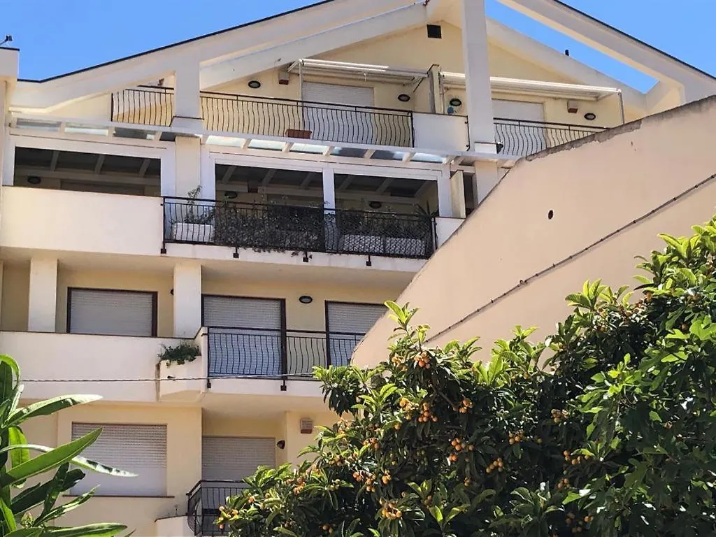 Splendido Appartamento Ultimo Piano Vista Mare Alghero Lido 0*,  İtalya